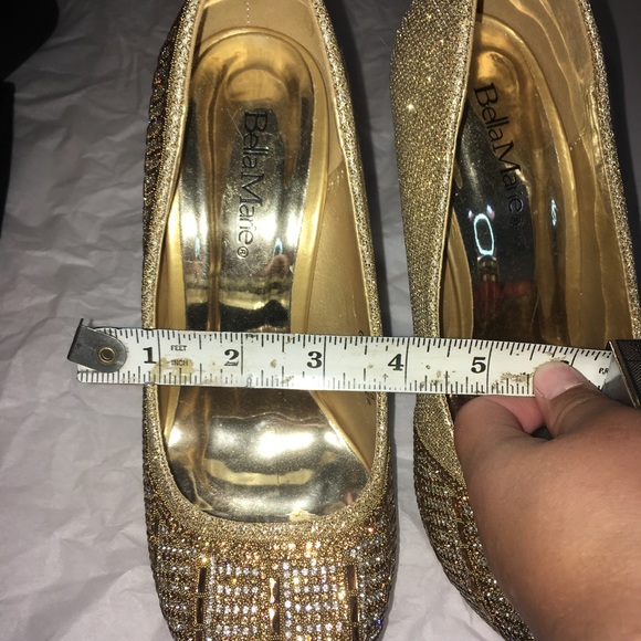 Beautiful Gold Sparkly Heels - Picture 6 of 7